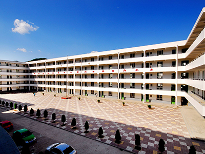 学校.jpg